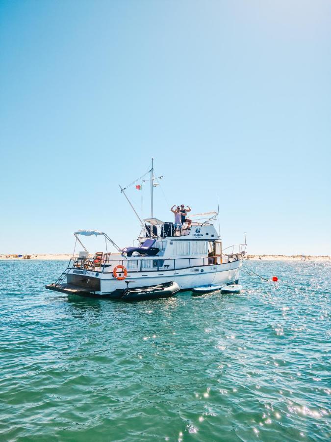 Mulubinba Seahouse Hotel Olhao Bagian luar foto